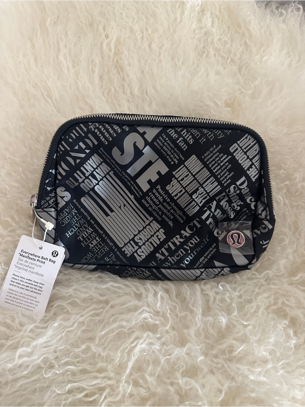 Brand new lululemon belt bag